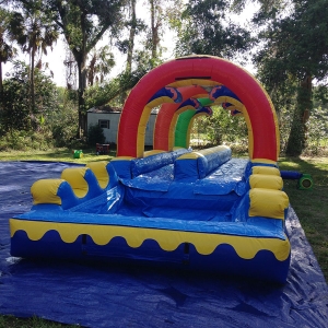 dual-lane-inflatable-slip-n-slide-with-pool3