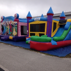 happy-kids-inflatables-9